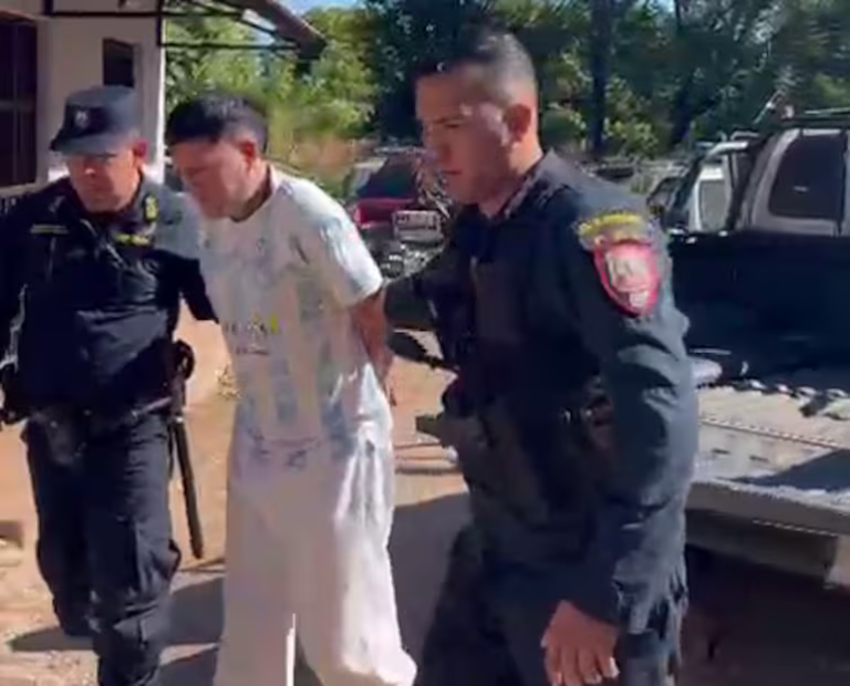 Limpio: capturan a hombre con orden de detención por robo agravado