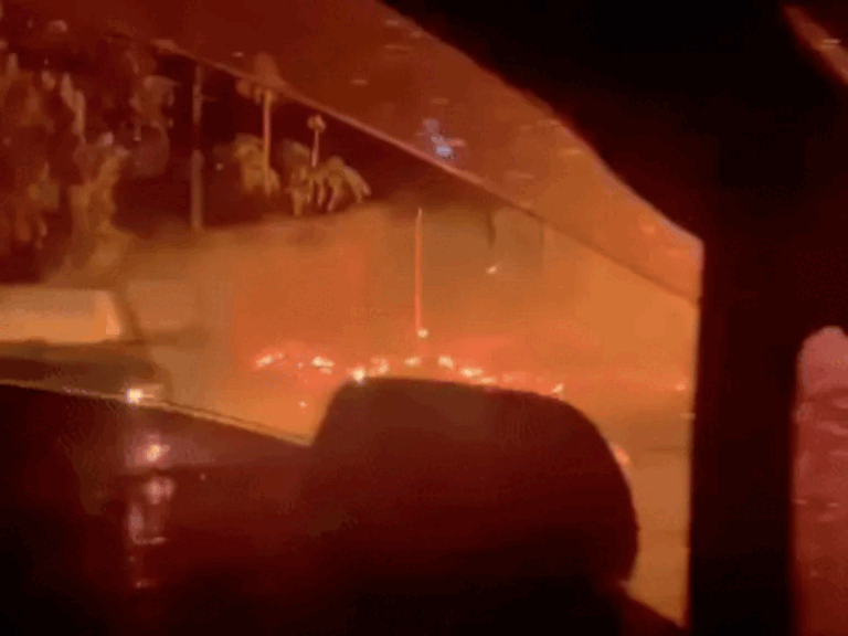 Video: incendio y ataque armado contra un puesto policial en Canindeyú; confirman tres fallecidos