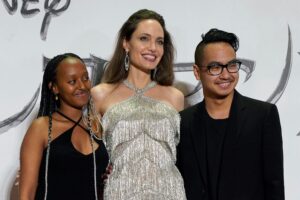 Zahara y Maddox, los hijos mayores de Angelina Jolie y Brad Pitt, ya tienen un día para borrar el nombre de su padre.
